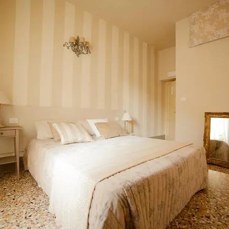 Gourmet Casa Gala Bed & Breakfast *